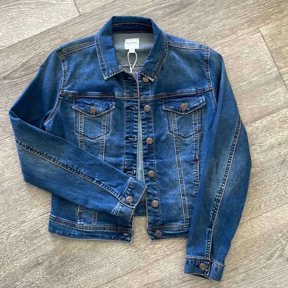 Kensie Cropped Jean Jacket